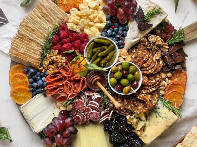 best-party-snack-ideas-cold-appetisers-hor-doeuvres-191206160001-cheese-board-ideas-lead-2-super-169.jpg